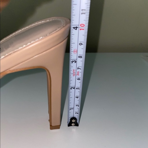 Sold out - Picture 6 of 6